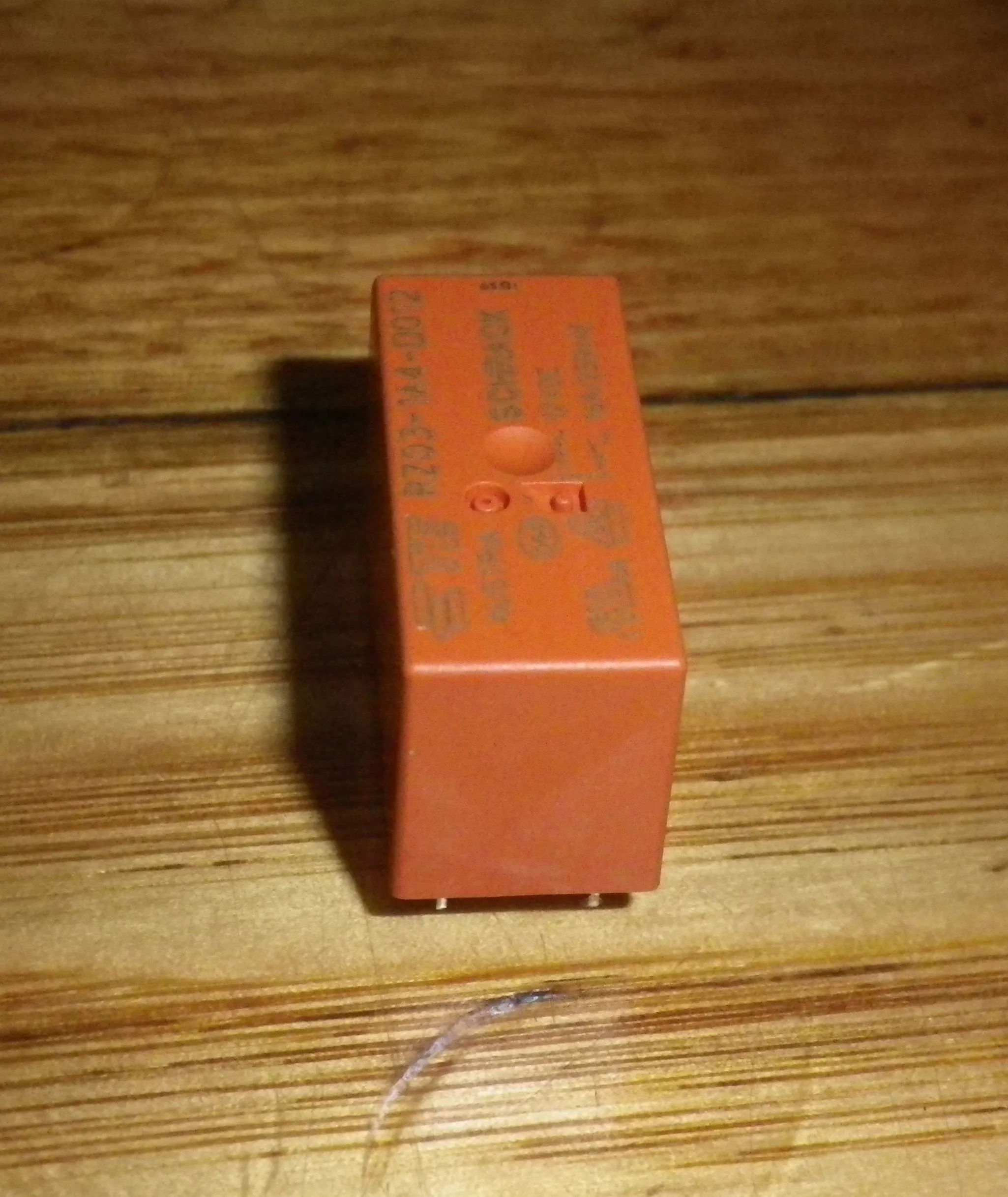 12Volt Relay - SPST 240VAC, 16Amp Contacts suits Simpson Dryer # RZ03-1A4-D012