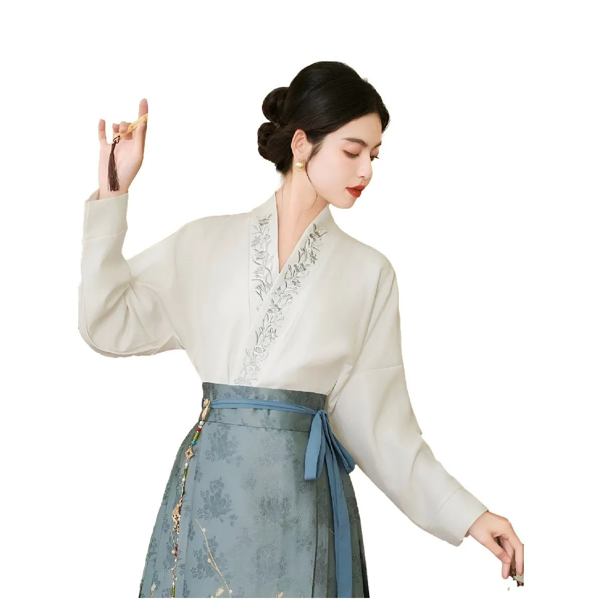 Blue Chinese Style Set with Embroidered Horseface Skirt