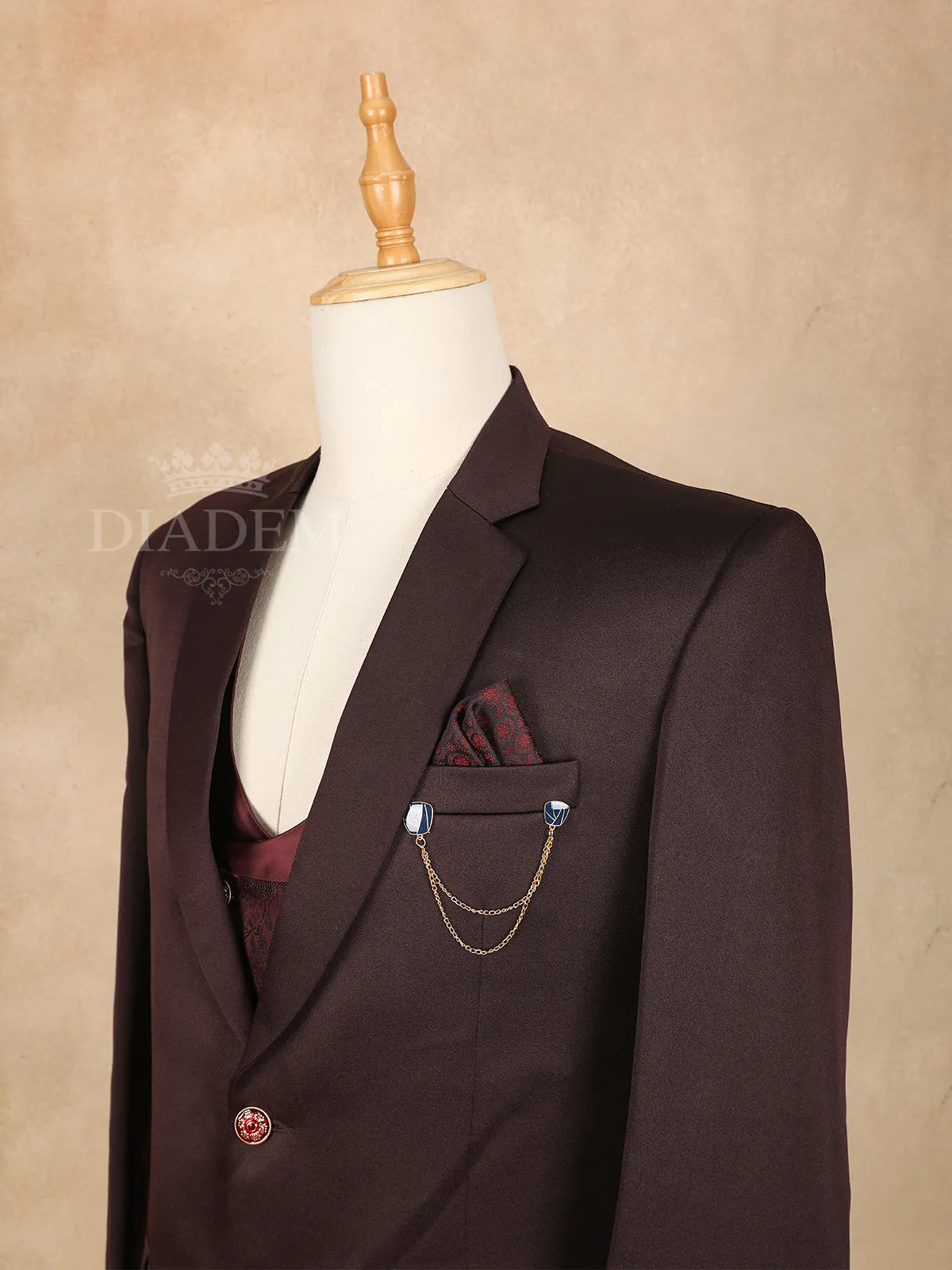 Burgundy Solid Men's Suit