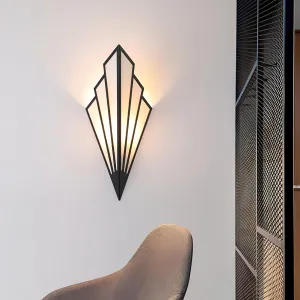 Dakari - Retro Modern Triangle Glass Wall Light