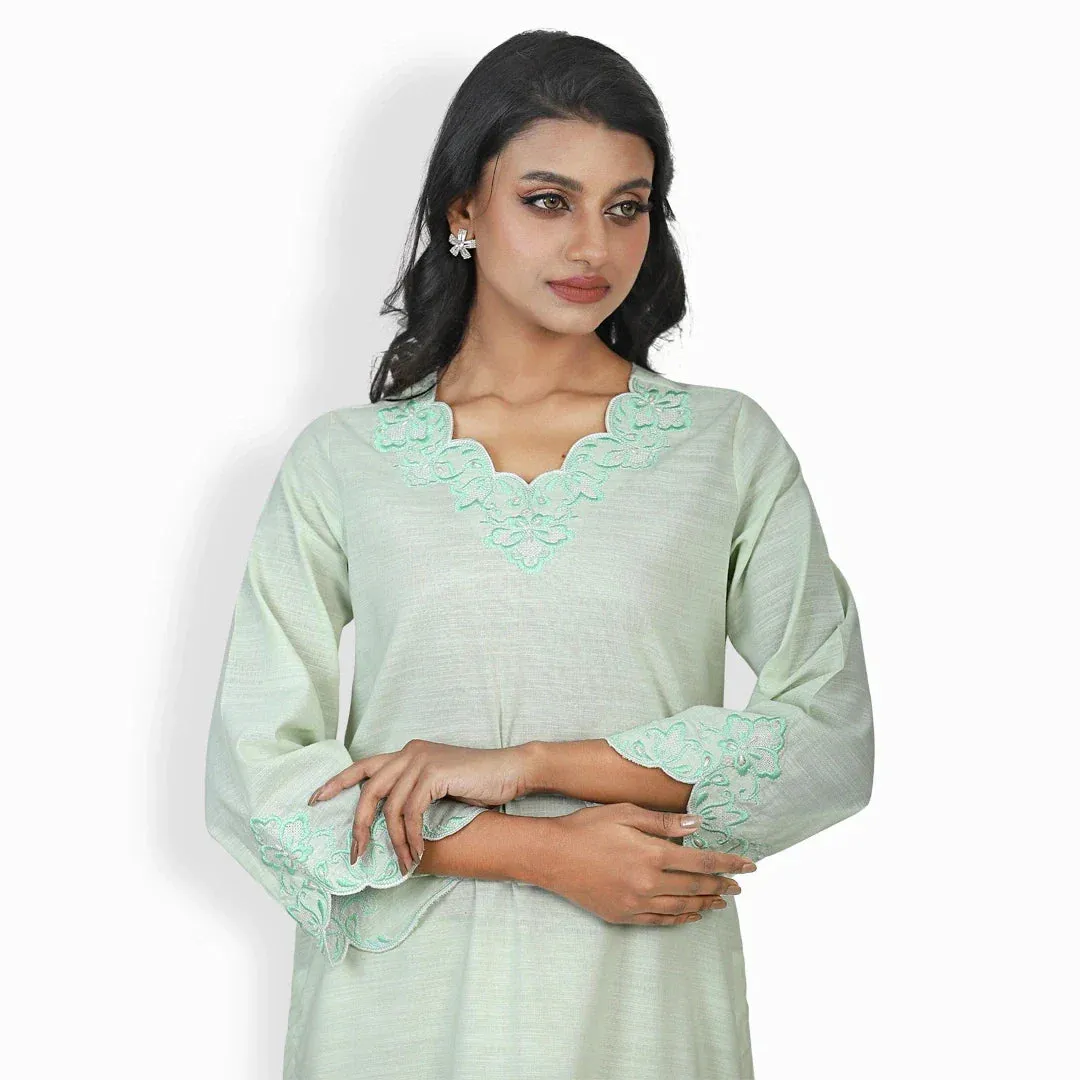 Embroidered kameez