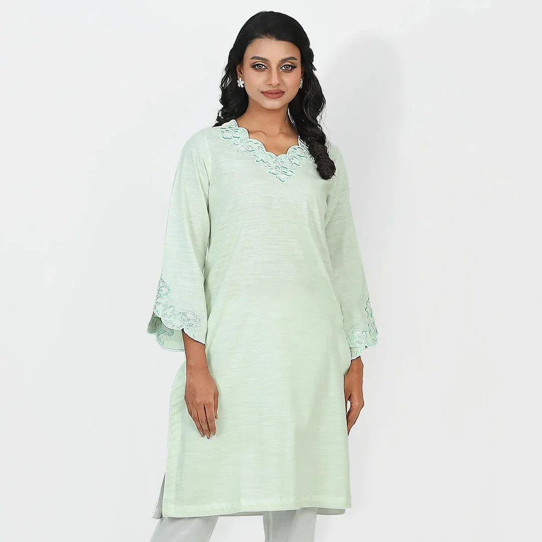 Embroidered kameez