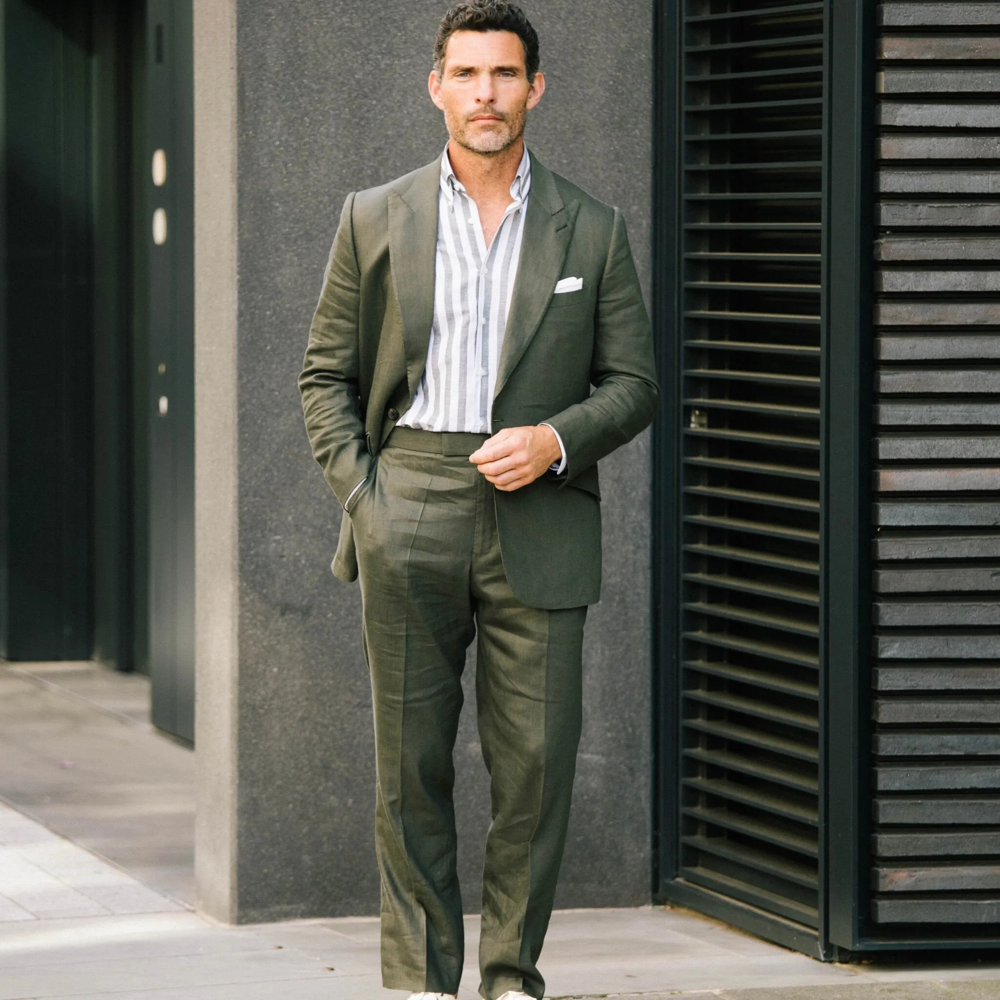 Single Breasted Peak Lapel Suit in Green Wool, Silk and Linen